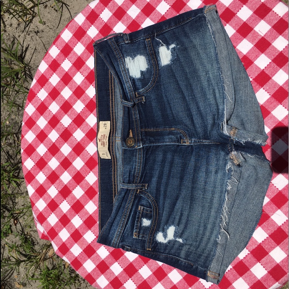 Hollister denim low rise short-shorts